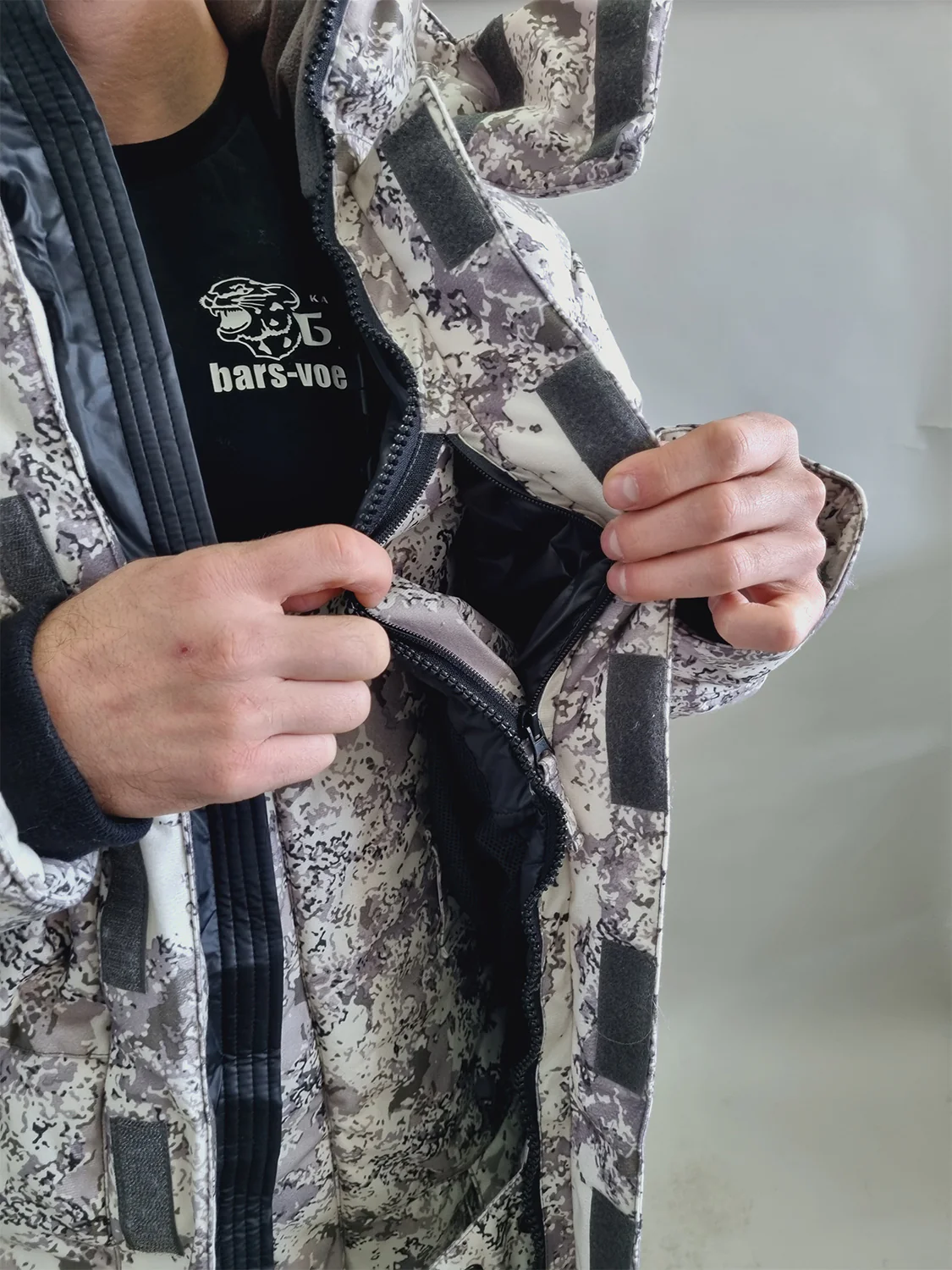 Preorder: Russian Bars "Yeti" Winter Tactical Suit - Image 11