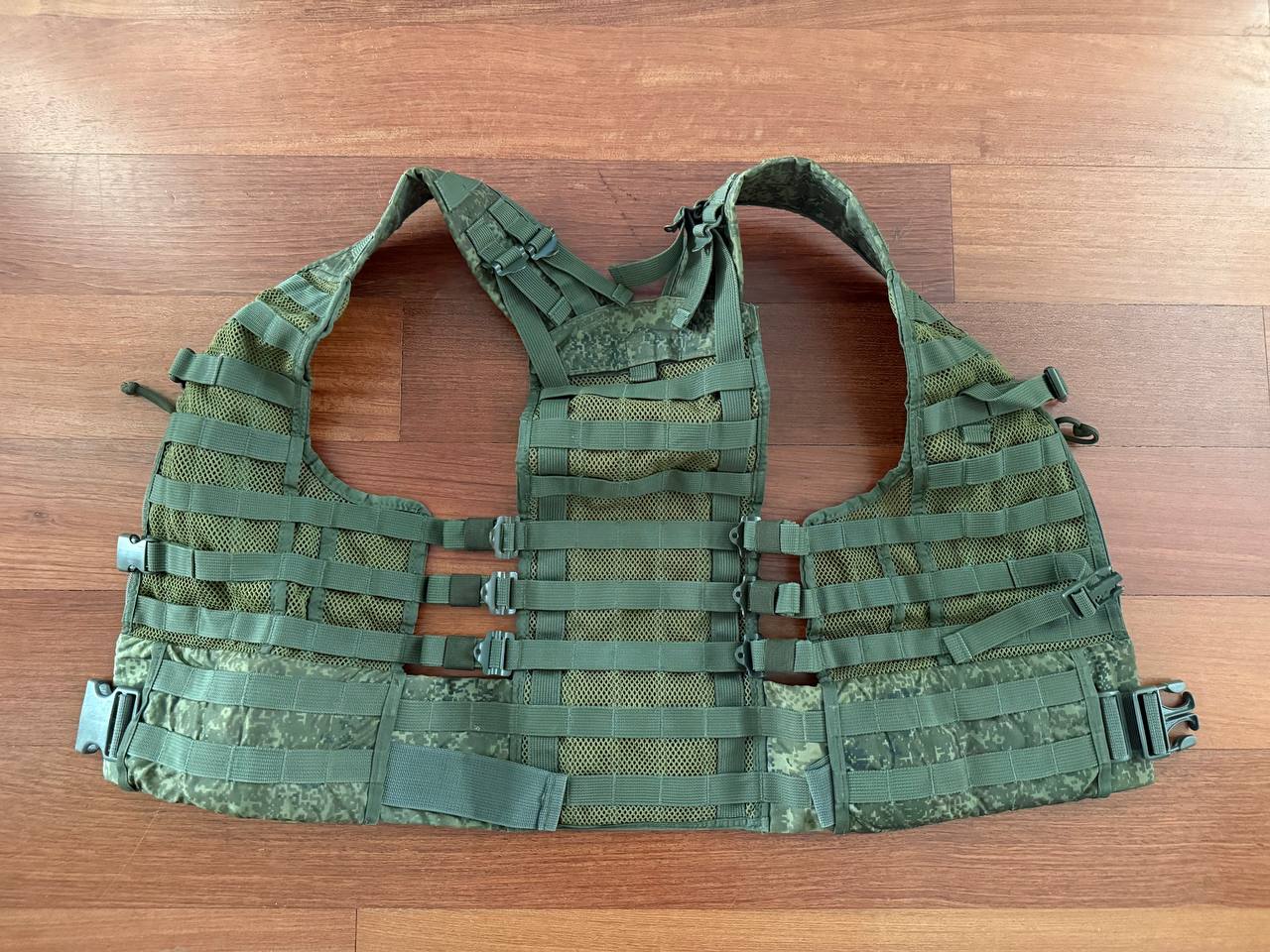 Russian 6Sh117 Tactical Load-Bearing Vest