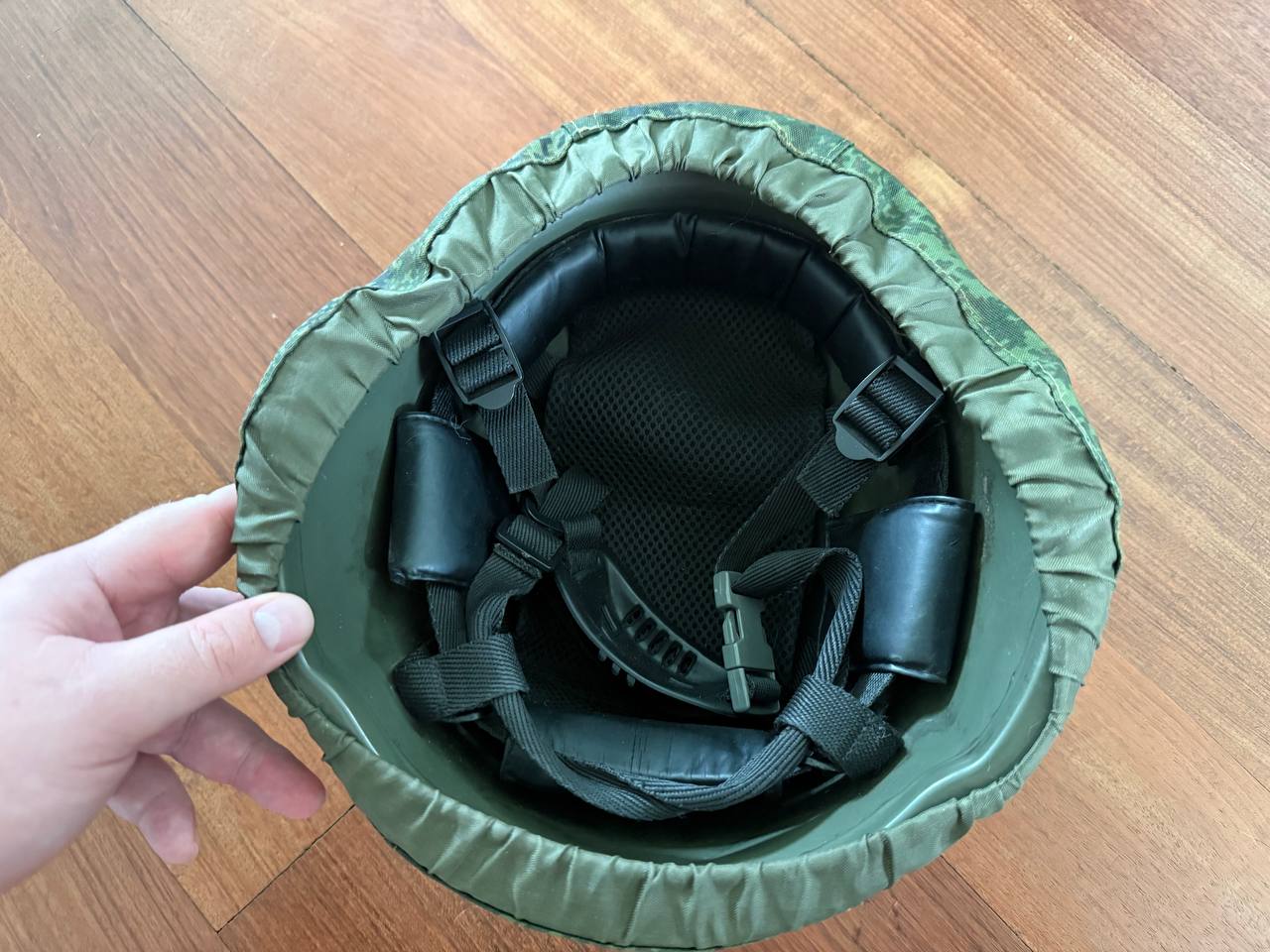 Russian Kolpak-100 Ballistic Helmet - Image 3