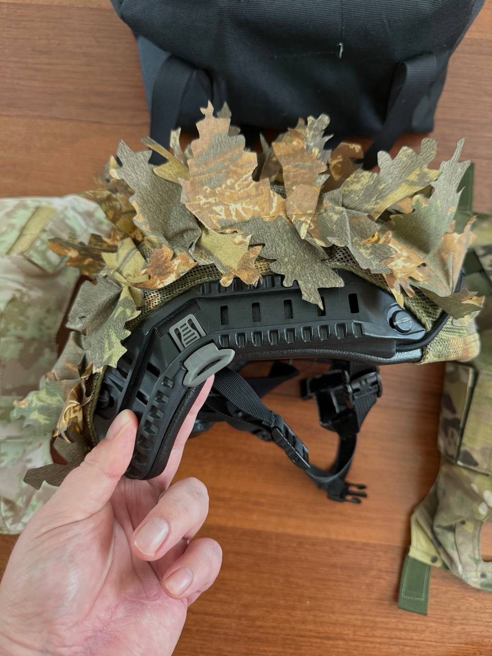 Russian LSHZ 1+ Helmet Size 2 + Team Wendy Upgrade + FSB Contract Leaf Cover - Image 2