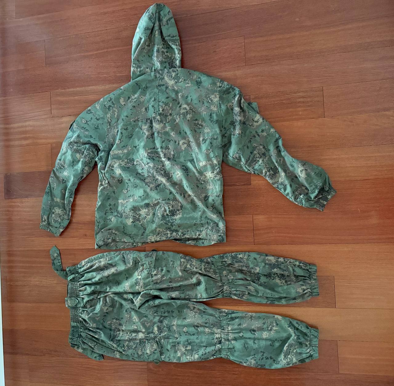 Russian Military Summer Camo Suit - Size 54-56/4-5 - Image 2