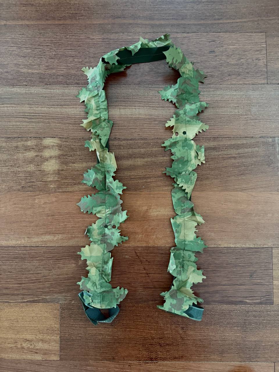 Russian Leaf Gun Stripe - 140cm - Olja Pattern